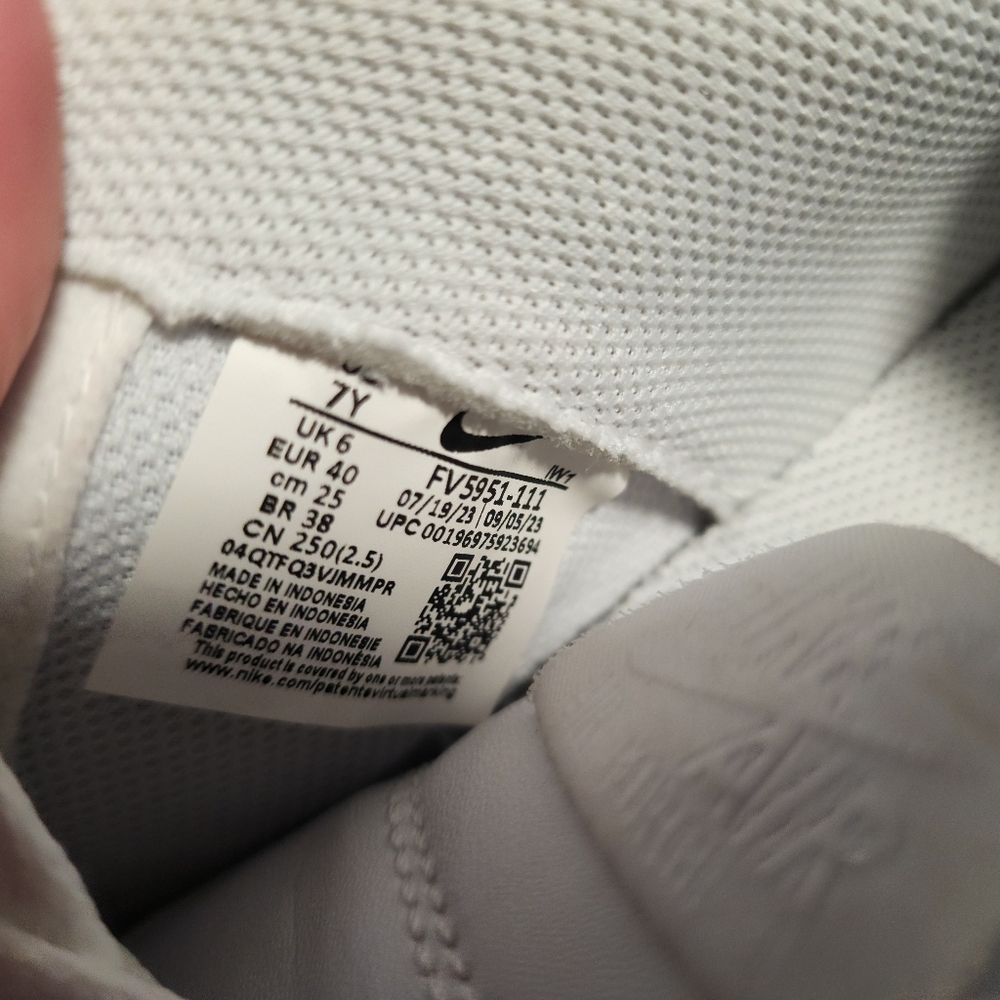 Nike Air Force 1 Low White Casual Shoes, Y7 Women 8.5 Men 7 - Picture 9 of 13